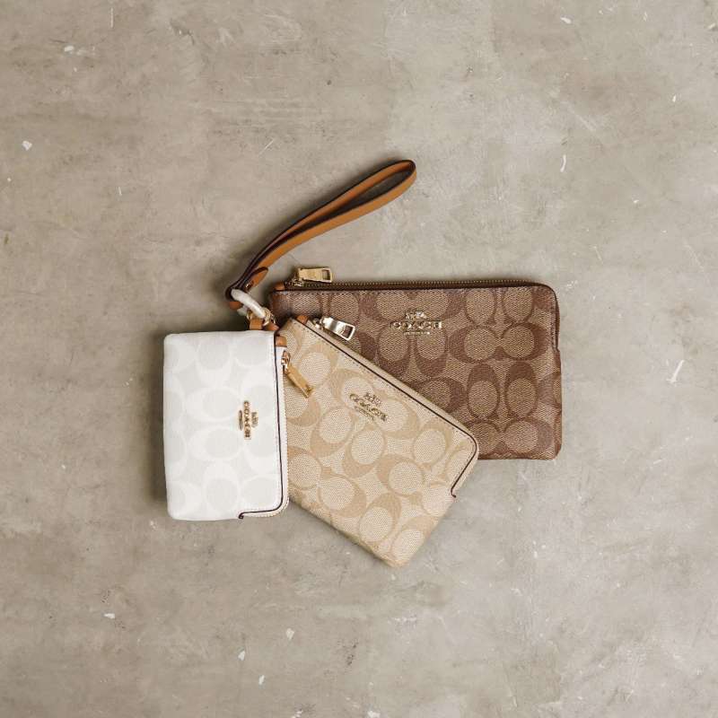Jual Coach Handle Pouch Model Premium Original Terbaru Harga Murah Desember 2024