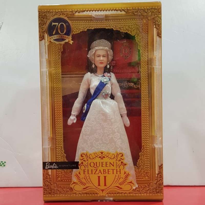 Jual BARBIE SIGNATURE QUEEN ELIZABETH II PLATINUM JUBILEE DOLL