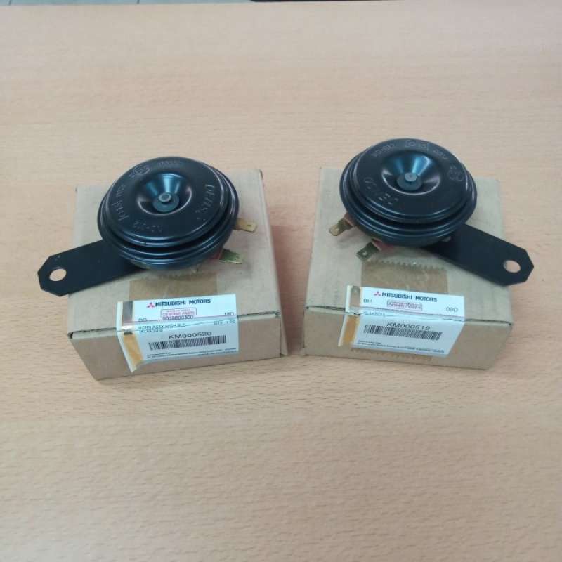 Promo Klakson L300 Set(low And High) 8211a275 Km000520 Diskon 25 Di