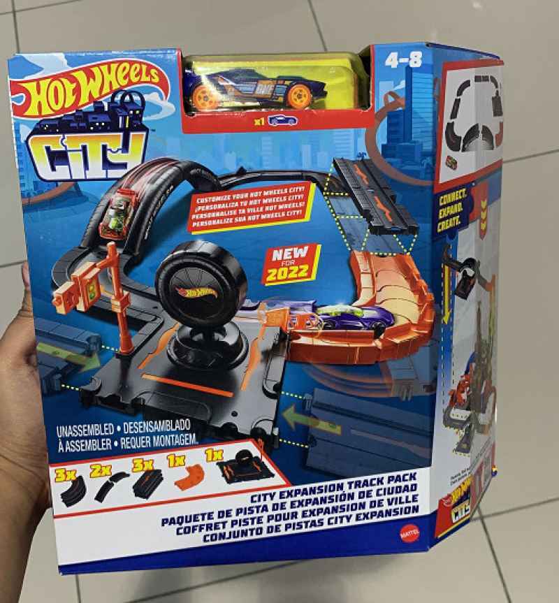Hot Wheels City Expansion Track Pack | Build & Customize Race Track Set with Car
