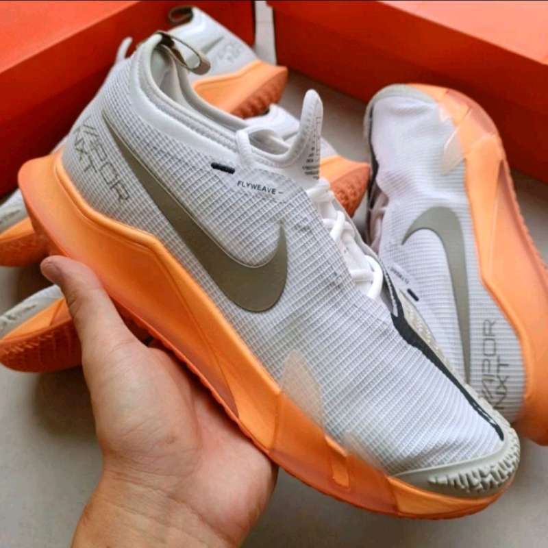 NikeCourt React Vapor NXT White Apricot || orange trance nike court