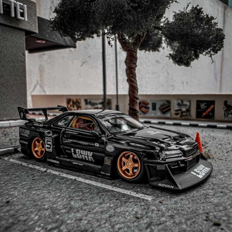 Promo LBWK R34 LB ER34 SUPER SILHOUETTE NISSAN SKYLINE CM MODEL Z TUNE ...