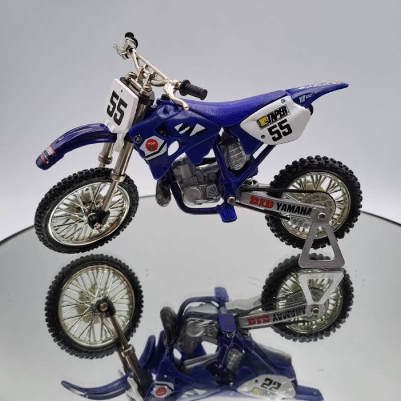 Diecast motocross clearance