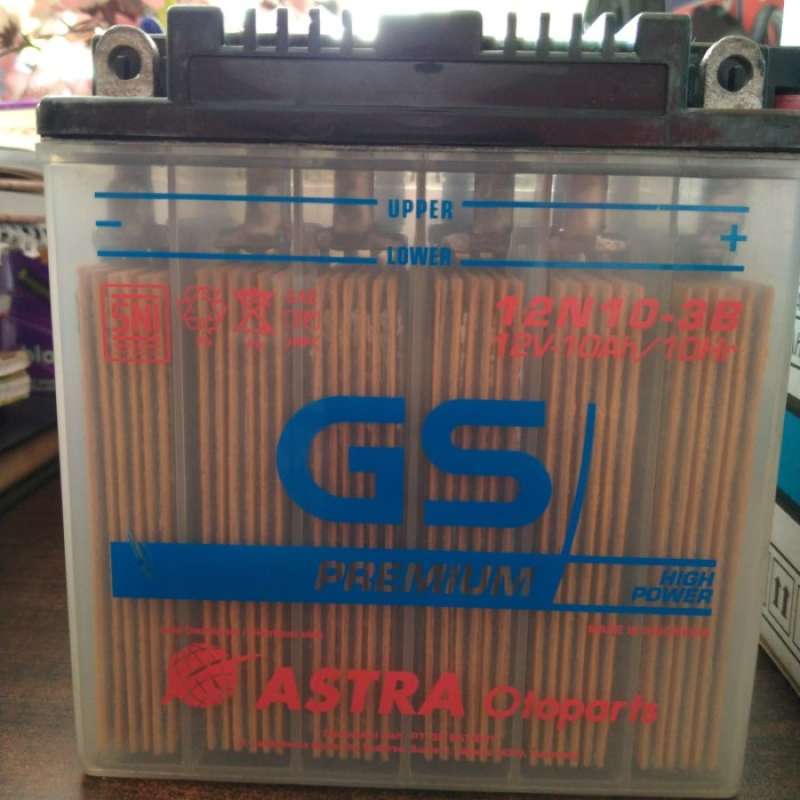 Promo Aki Gs Premium 12 N10 10 Ampere Aki Motor Vespa Excel , Kaisar
