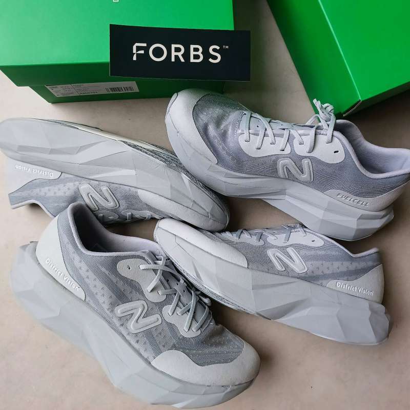 Jual New Balance Fuelcell Sc Elite V4 District Vision Light Gray 