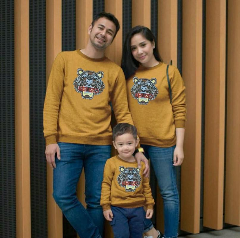 Sweater store couple family