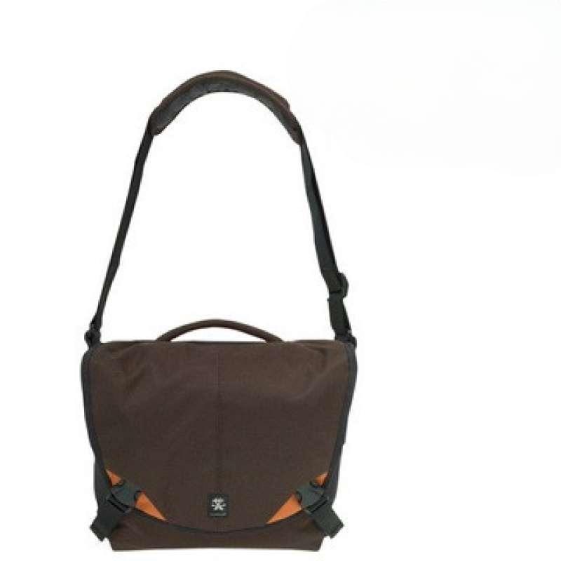 Crumpler base layer strap clearance