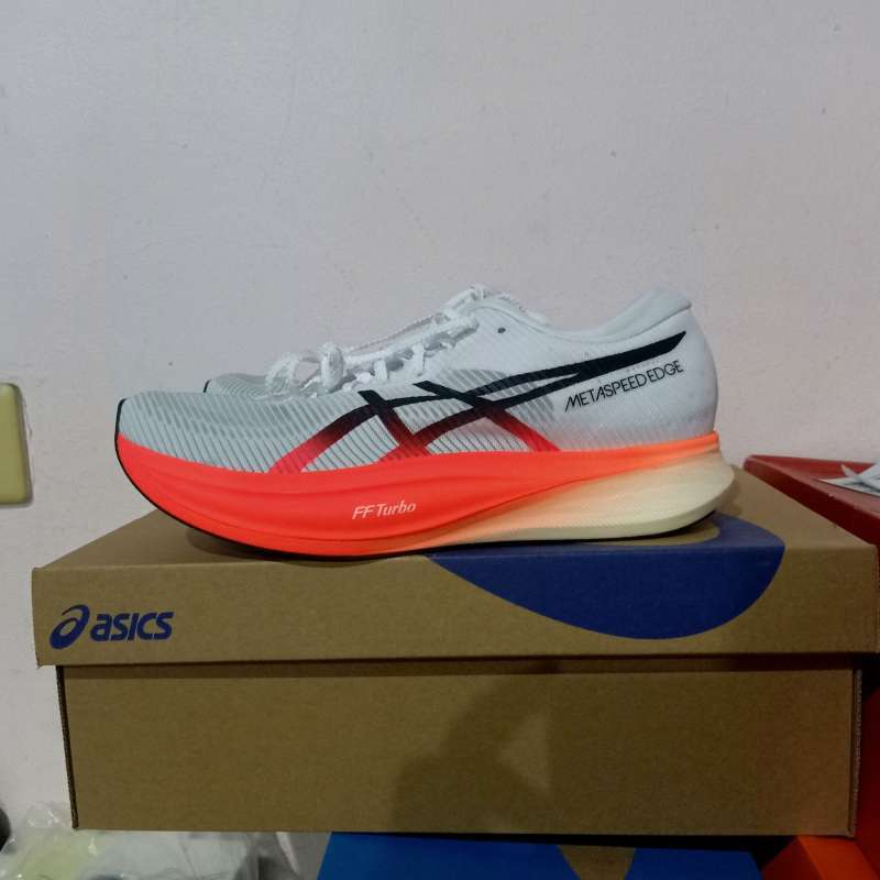 Jual Sepatu Lari Pria Asics Metaspeed Edge Plus Black/white