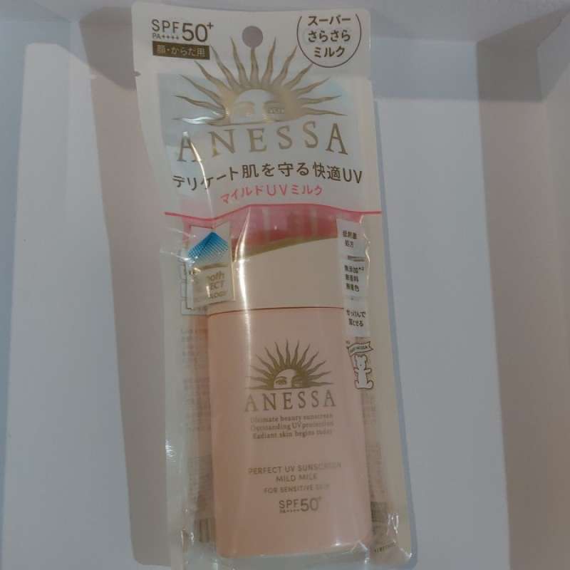 Jual Anessa perfect uv sunscreen mild milk for sensitive skin SPF 50+PA ...