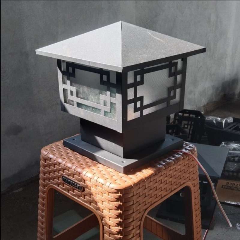 Promo Lampu hias pilar pagar jumbo ukuran 20x20x26x28cm - Lampu pilar