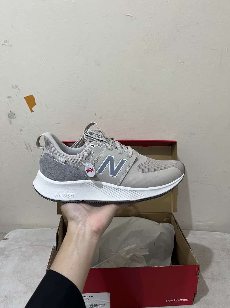 Model Sepatu New Balance 84 Lifestyle SEPATU NEW BALANCE UA900
