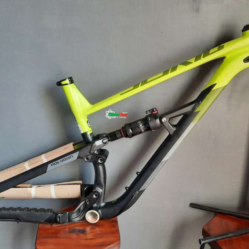 Frame polygon d7 best sale