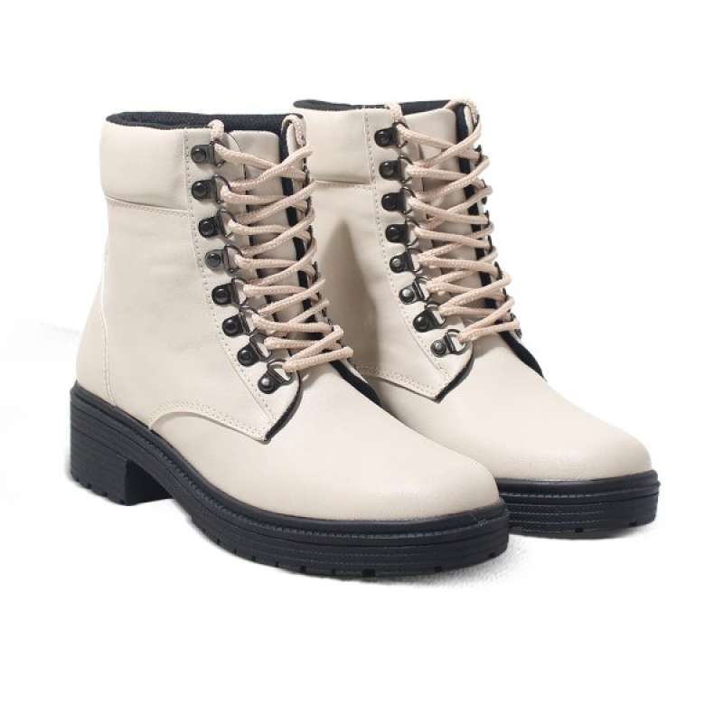 Garage Sepatu Boots Fashion Wanita V 3432 Kasual Kets Kuliah Kerja  Hangout Trendi Berkualitas Krem