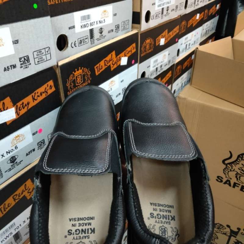 Jual Sepatu Safety Shoes Merek King' Type Kwd 807 X Hitam, 35