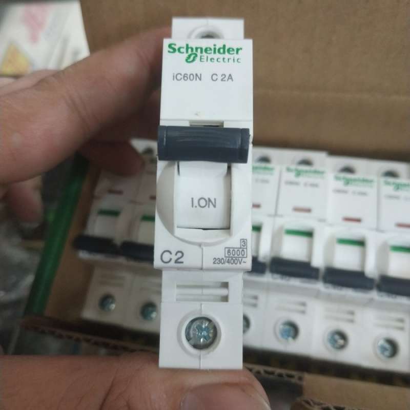 Promo Mcb 1p Schneider Ic 60n 2a Diskon 50% Di Seller Selera_kita Store ...