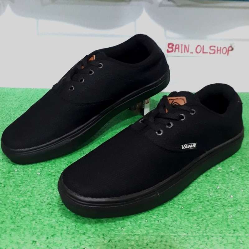 Jual Sepatu Pria Pria Vans Model Terbaru Harga Promo Februari
