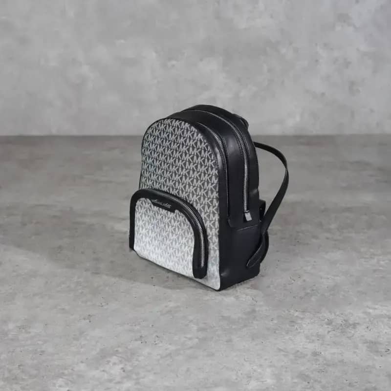 Tas MICHAEL KORS JAYCEE MONOGRAM GRADIENT WHITE BLACK BACKPACK 100% ORIGINAL