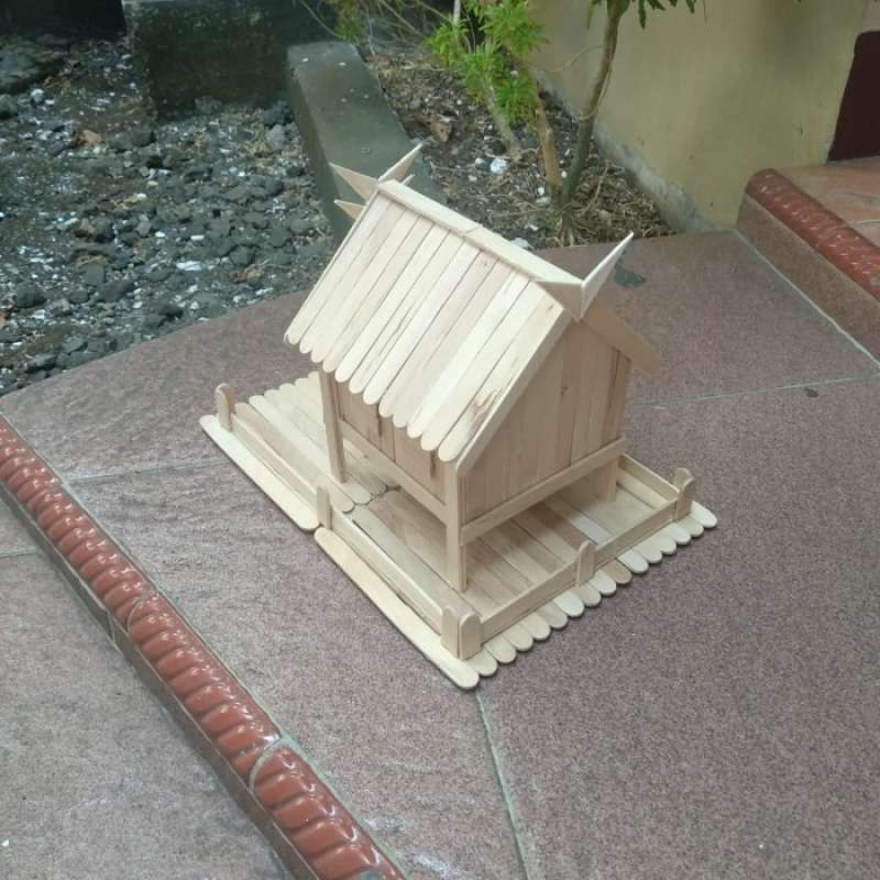 Promo PRAKARYA MAKET MINIATUR RUMAH ADAT BUGIS DARI STIK ES KRIM