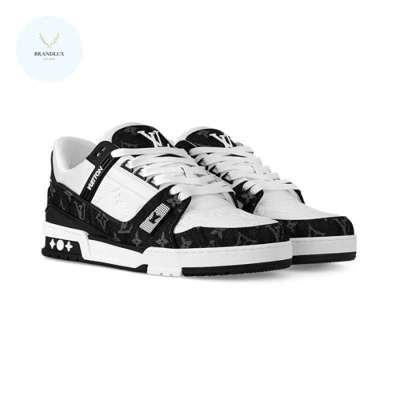 Louis Vuitton Trainee Sneakers Grained Leather 100 Authentic