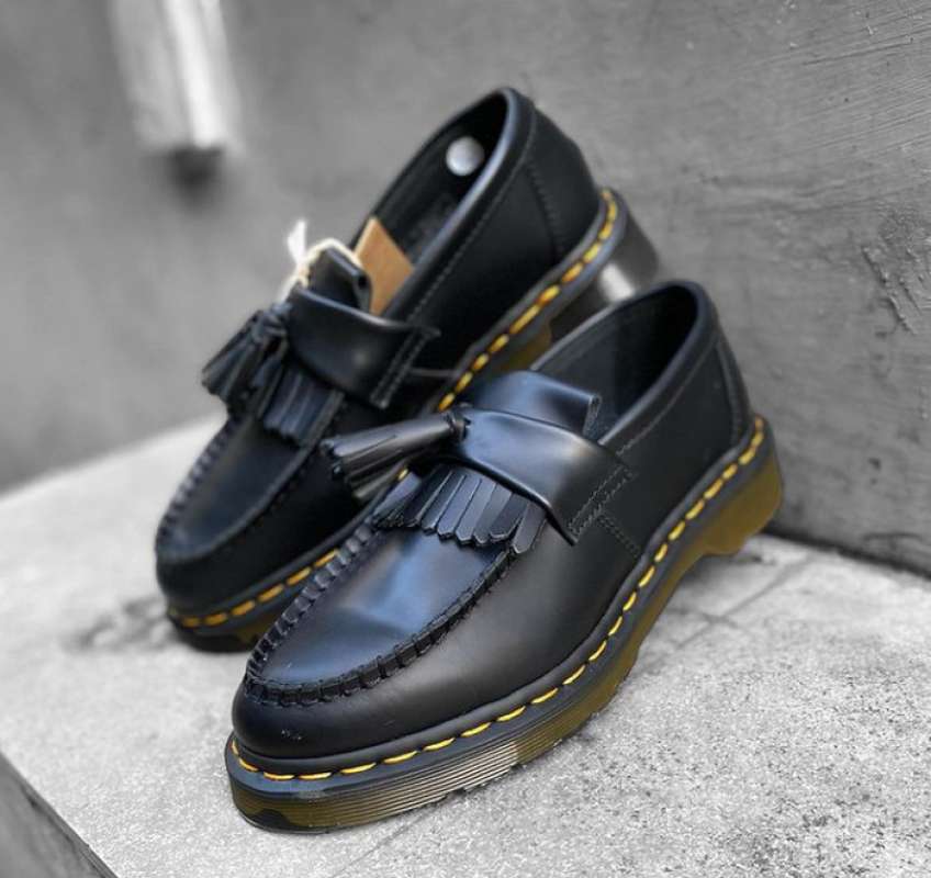 Jual Sepatu Boots Pria Dr. Martens Docmart Dokmart Adrian Tassel Kulit Asli Hitam 36 Di Seller Zati Shop Cengkareng Timur Kota Jakarta Barat Blibli