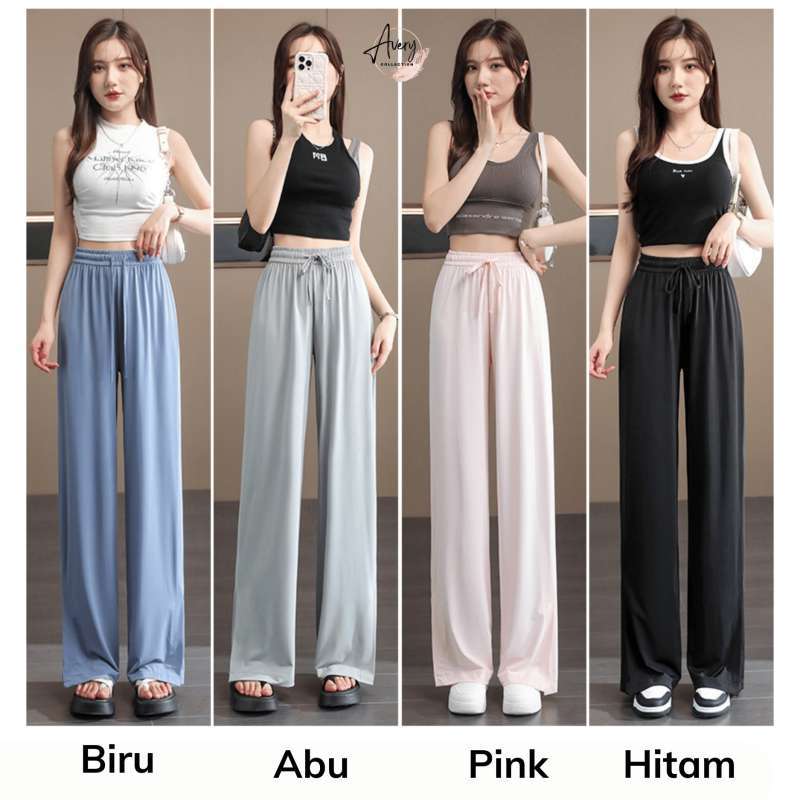 Hammomdagi yashirin kameralar Men Krasnodarlik qizman va men jinsiy aloqa qilishni xohlayman.