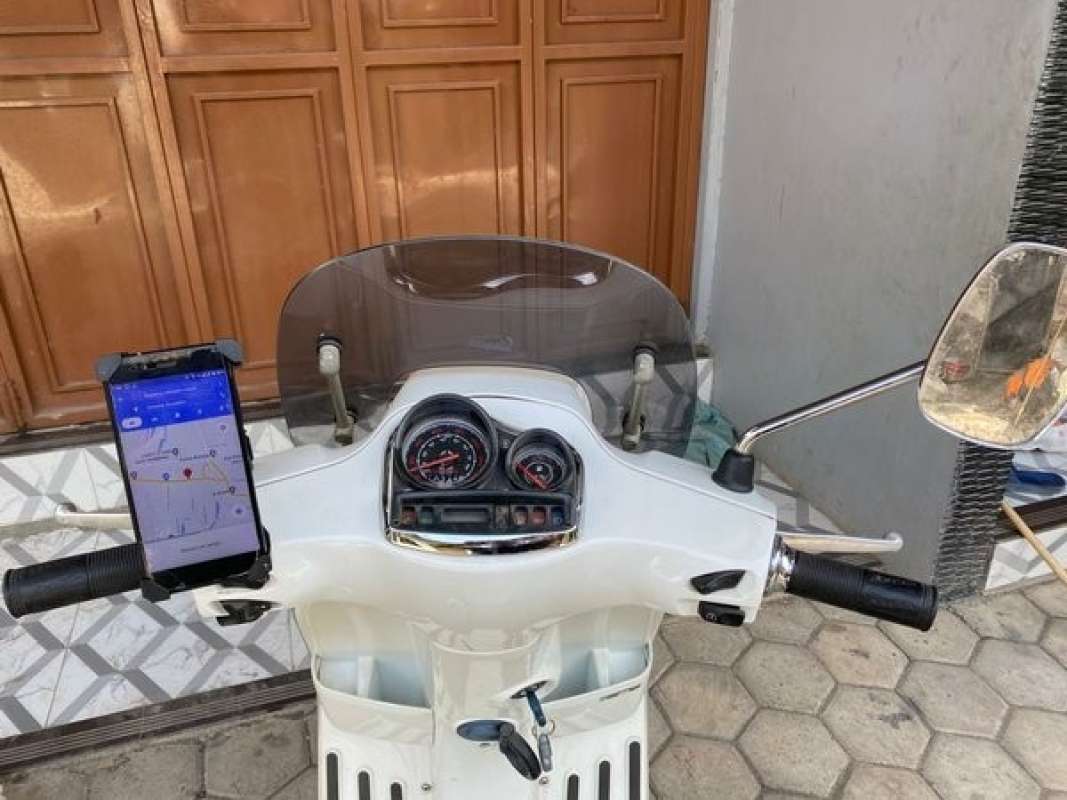 Jual Sperpart Motor Holder Hp Handphone Vespa Matic Sprint Lx Primavera ...