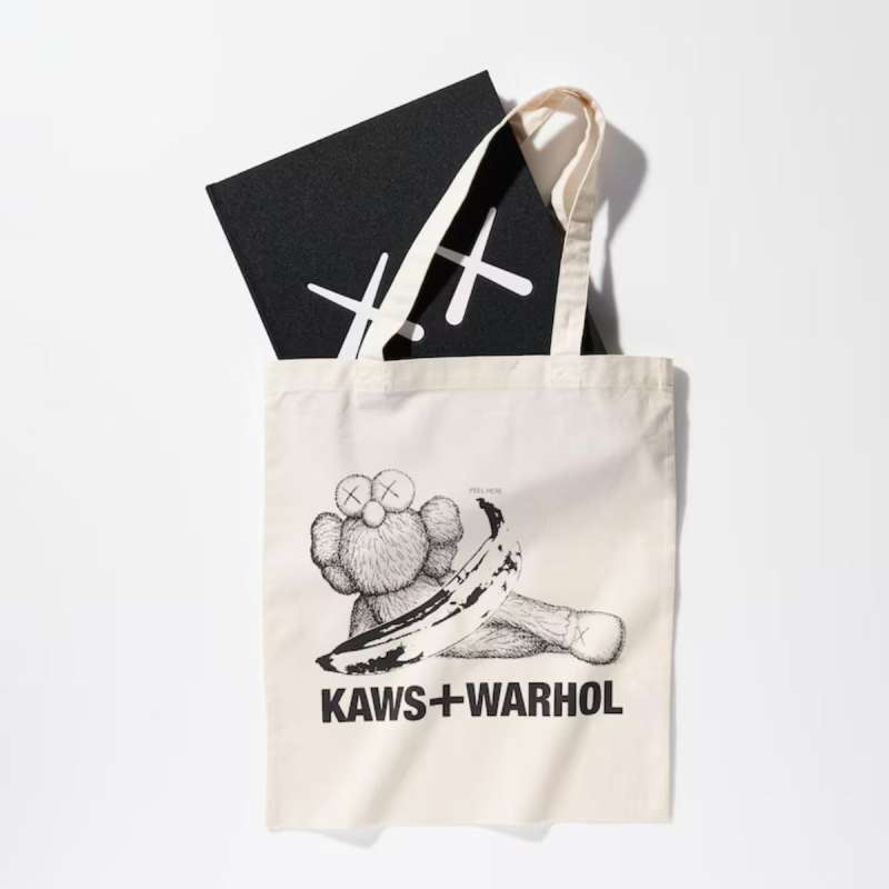 Promo Uniqlo X Kaws X Warhol Book & Totebag Set Diskon 31% Di