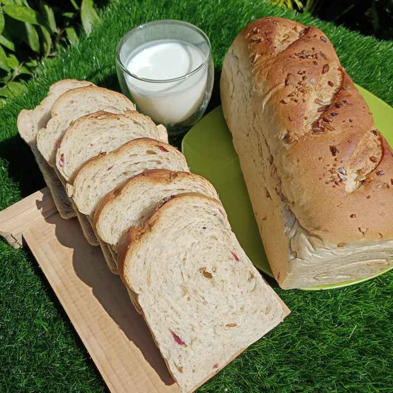 Jual Roti Gandum Wholewheat Bread Multi Grain German Bread Jual Roti Gandum Wholewheat Bread Multi Grain German Bread
