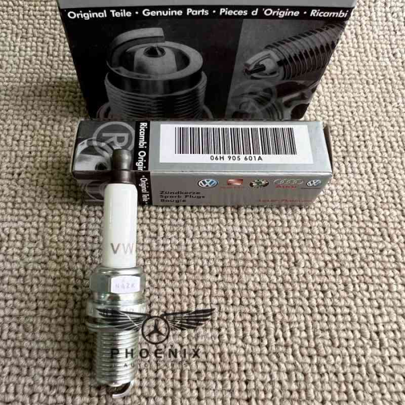 VEGO Glow Plug Set (4) For Audi A4, Seat Ibiza, Skoda Felicia, Volvo 940, VW T3/T4 - Genuine