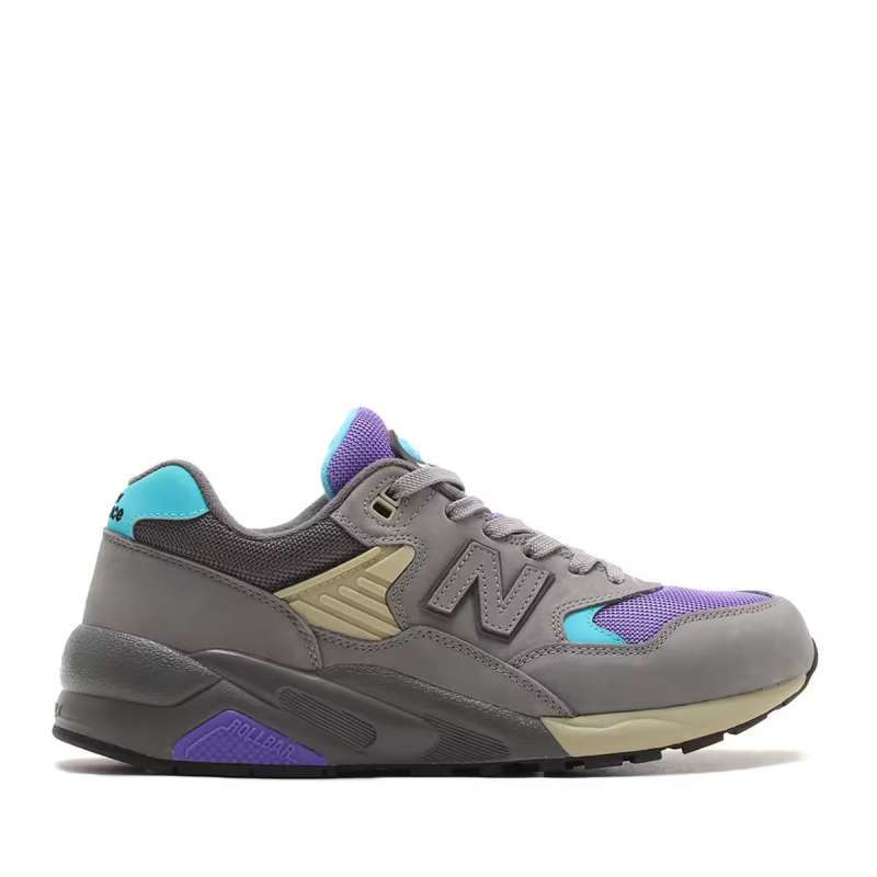Jual stores Sepatu Sneakers Pria