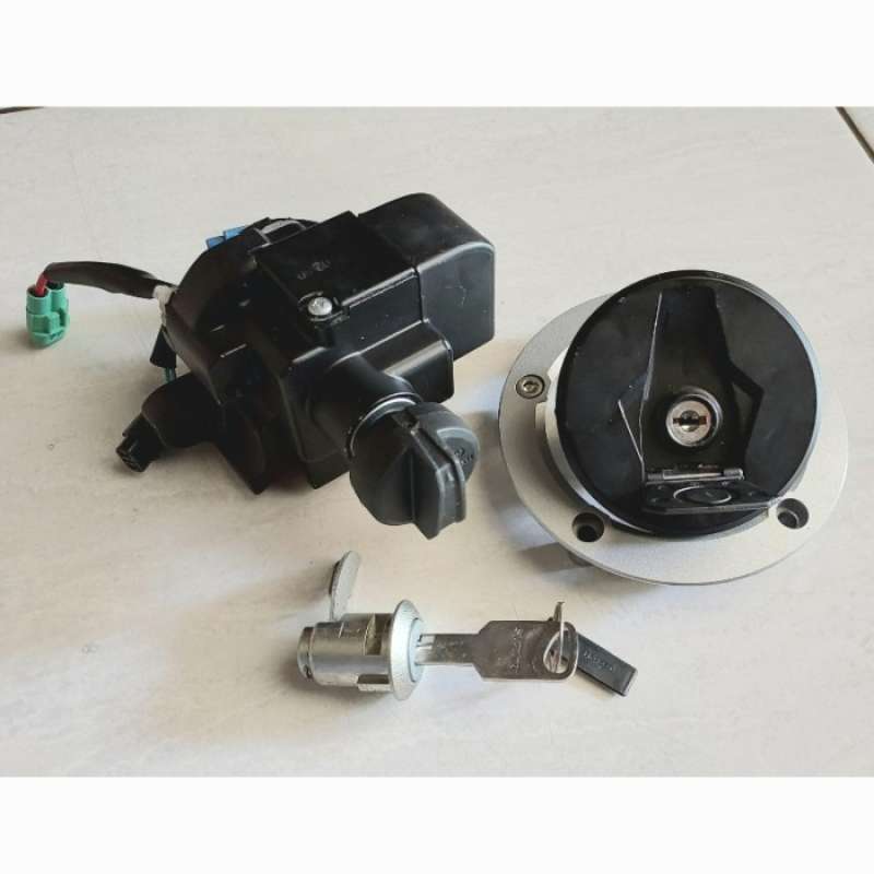 Gsx R150 Keyless Promo Kunci Kontak Keyless Gsx R 150 Original Suzuki Diskon 23% Di ...
