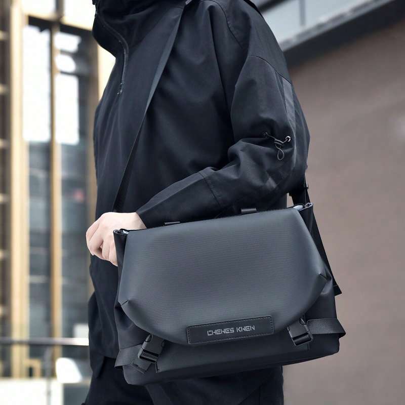 CHEWES Tas Selempang Crossbody Bag Waterproof/2196