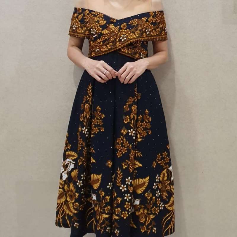 Batik off shoulder dress hot sale
