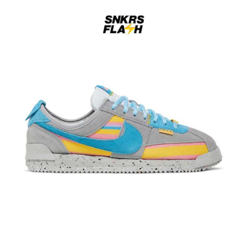 Sepatu Sneakers Pria NIKE CORTEZ UNION LIGHT SMOKE DR1413002