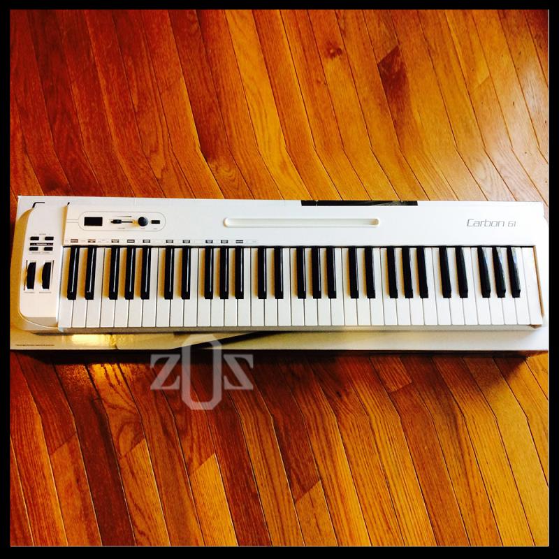 Jual Keyboard Samson Midi Kontrol Controller Carbon 61 Key Di Seller Zeb Store Sukaraja Kota Bandung Blibli