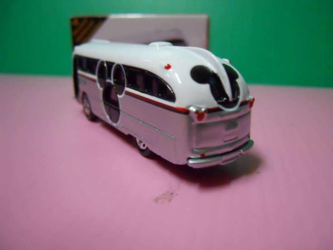 Promo Tomica Tokyo Disney Resort White Bus Mickey Mouse Diskon 23 di
