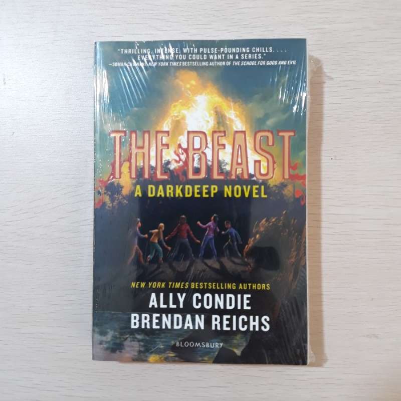 Promo The Beast (The Darkdeep #2) - Ally Condie, Brendan Reichs Diskon ...