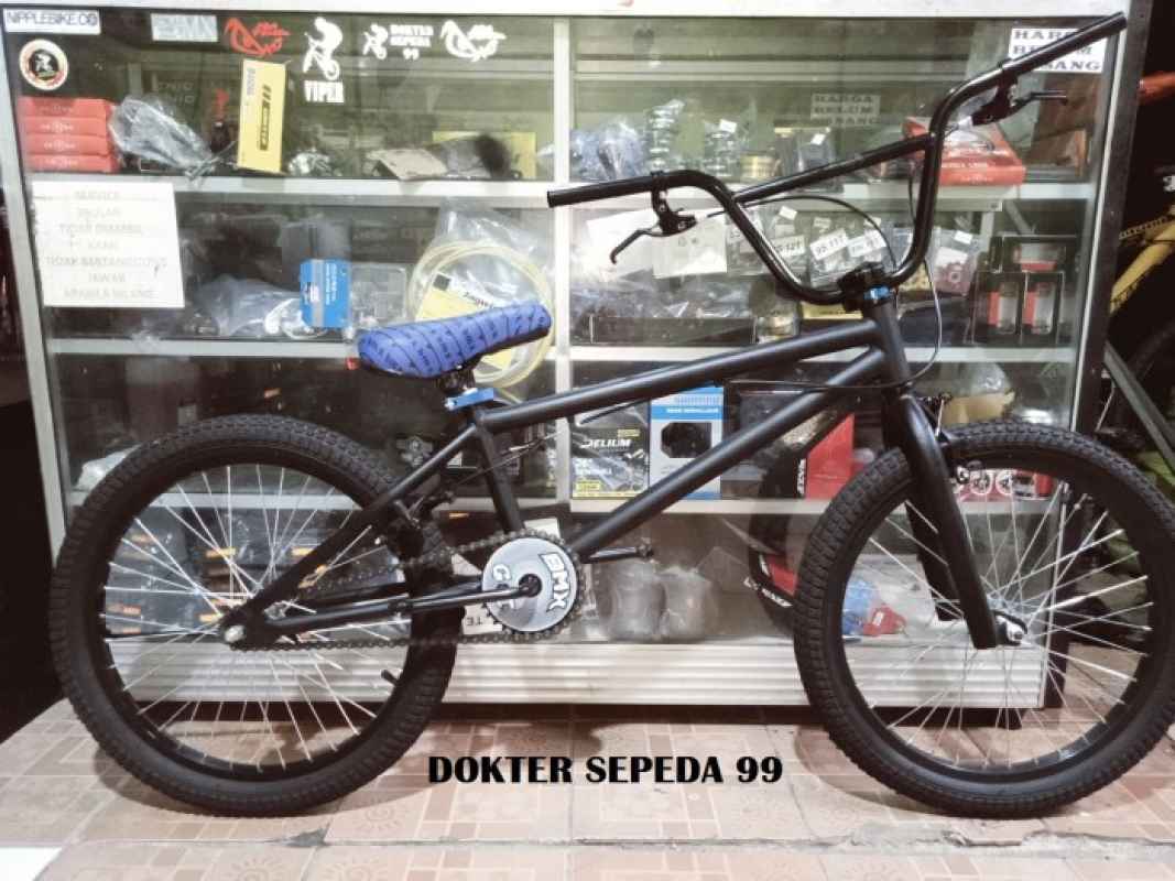 SEPEDA BMX STREET 14T UNITED CUSTOME