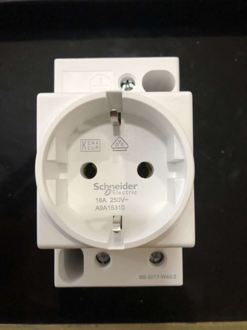 Promo SCHNEIDER STOP KONTAK / PC SOCKET DIN RAIL A9A15310 Diskon 23% di ...