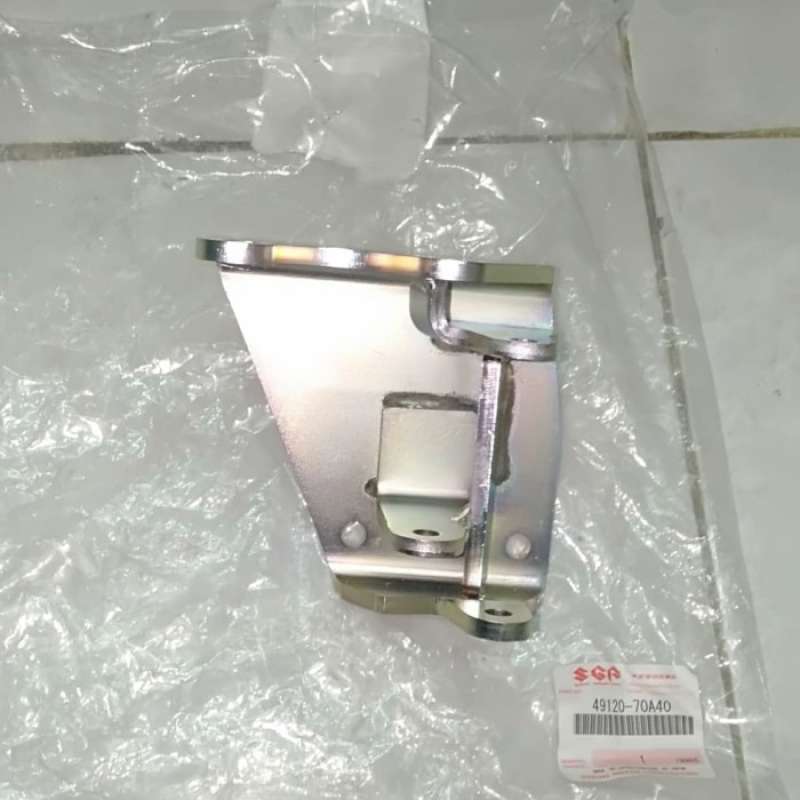 Promo Breket pompa power steering Suzuki Jimny Katana orinal SGP Diskon