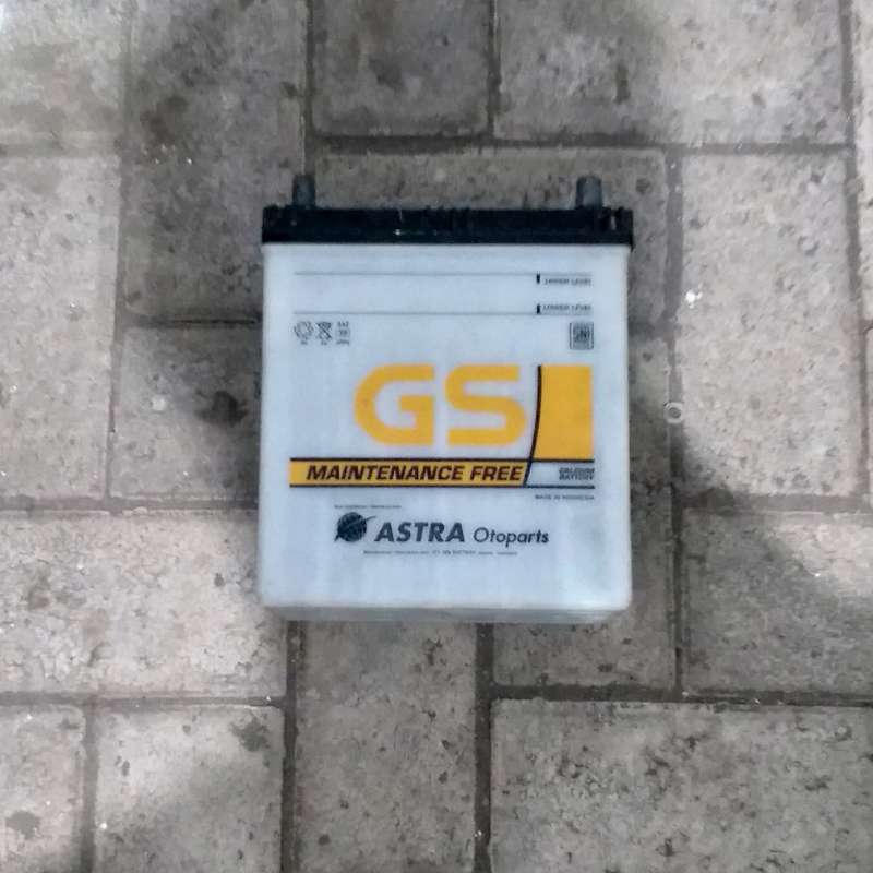 Jual Obral Bekas Aki Mobil Gs Kering 12 V 35 Ampere Bagus Di Seller