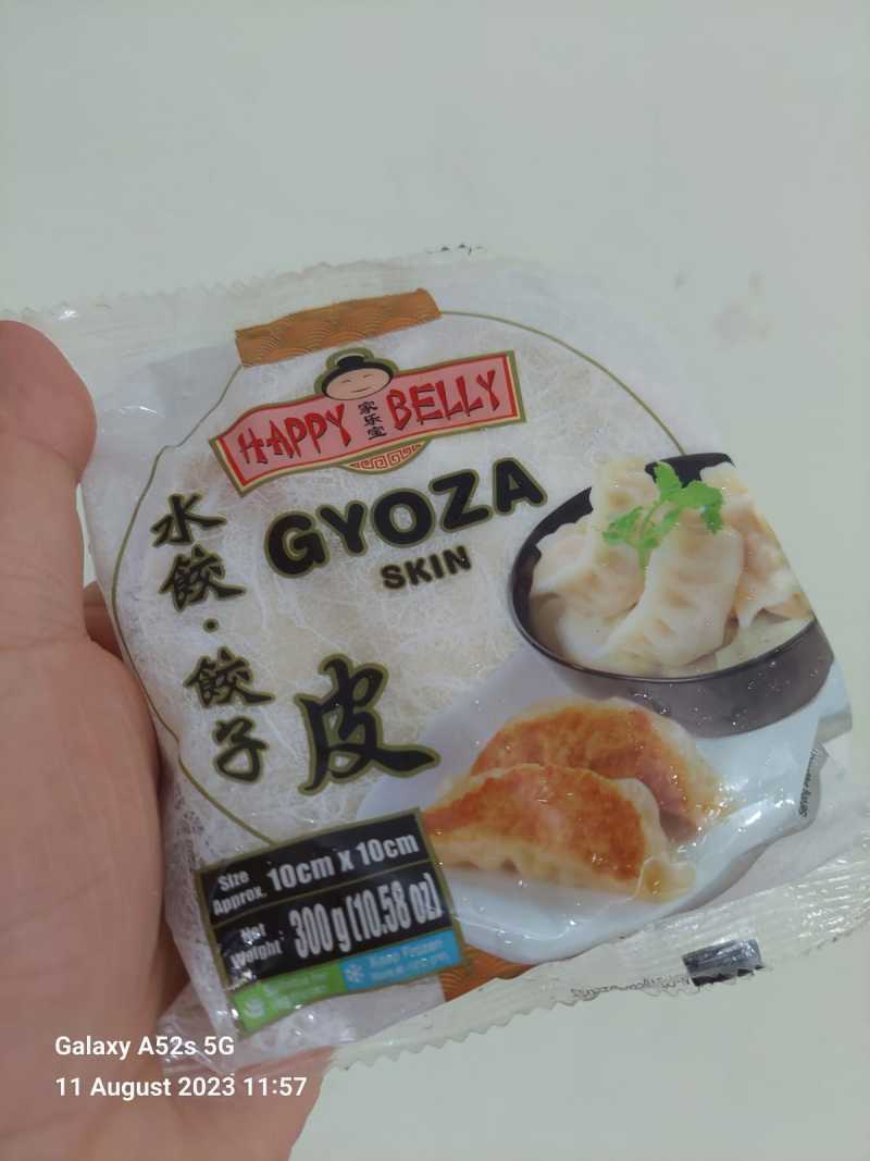 Jual Happy Belly Gyoza Skin 300g 300 Gram Size 10cm X 10 Cm Kulit jual-happy-belly-gyoza-skin-300g-300-gram-size-10cm-x-10-cm-kulit