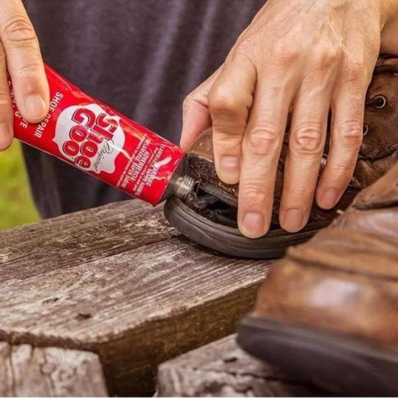 Produktbild von Shoe GOO Schuhreparaturset – 4er Pack, Wasserfester Kleber Für Schuhe & Stiefel, 5,3 Ml