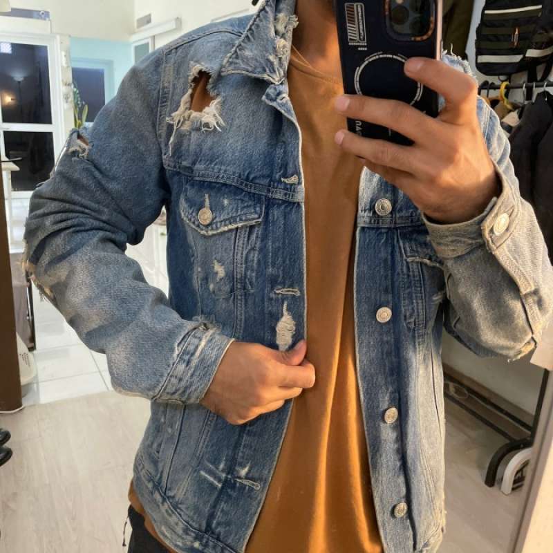 Zara ripped denim jacket on sale