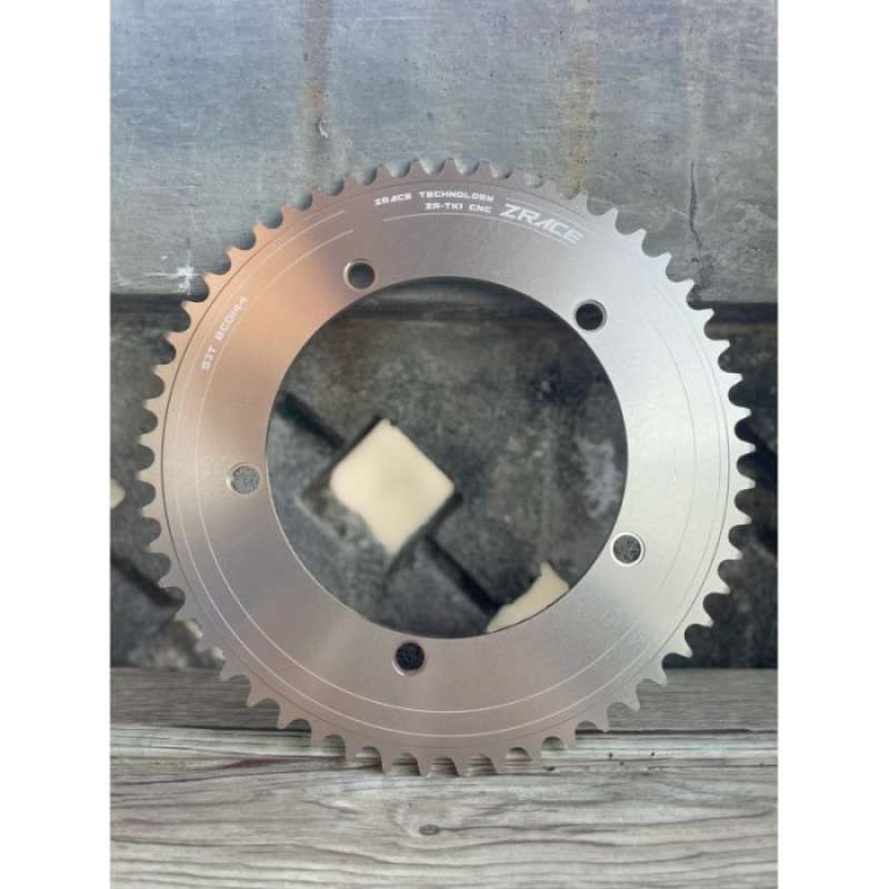 Zrace chainring 2025