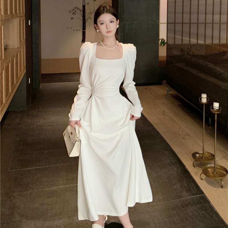 Jual Hertha Duga Baju Midi Dress Putih Panjang Natal Wanita Kekinian  Muslimah Korea Style Import Kondangan Wedding Dress Di Seller Lovalotta.id  - Cipedak, Kota Jakarta Selatan | Blibli