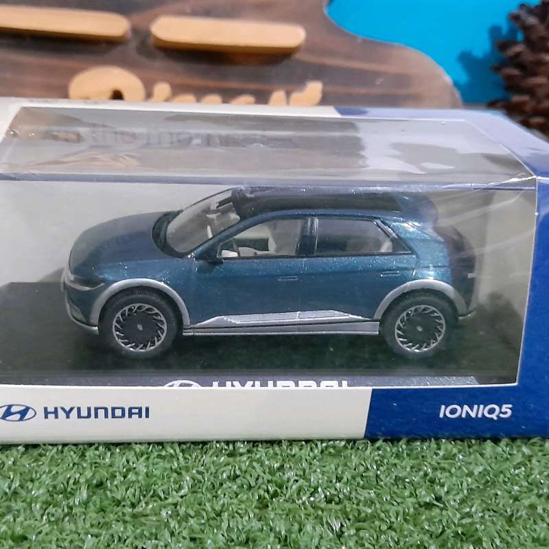 Jual Diecast Miniatur Hyundai Ioniq 5 Dark Blue Skala 1:43 Di Seller ...