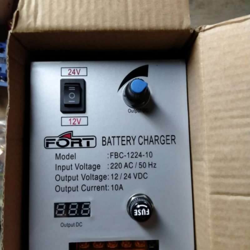 Jual Battery Charger 12V/24V 10A Charger Aki Panel ATS Genset Mobil