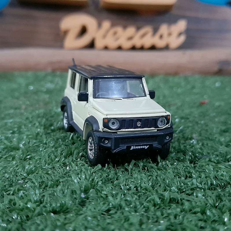 Jual Diecast Miniatur Suzuki Jimny Sierra skala 1:64 di Seller Vio_car