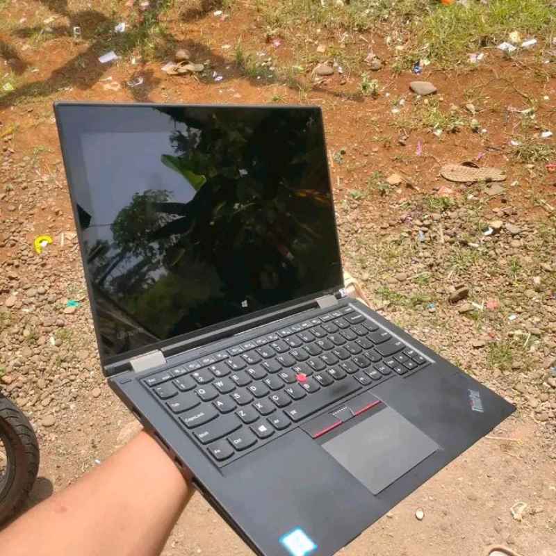 Jual lenovo yoga 260 i5 gen 6th ram 4gb ssd256gb layar 13 inchi di